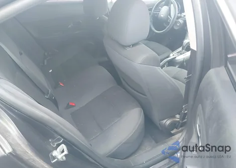 2016 Chevrolet Cruze Limited 1Lt Auto z USA, uszkodzony, nr VIN 1G1PE5SB5G7125307